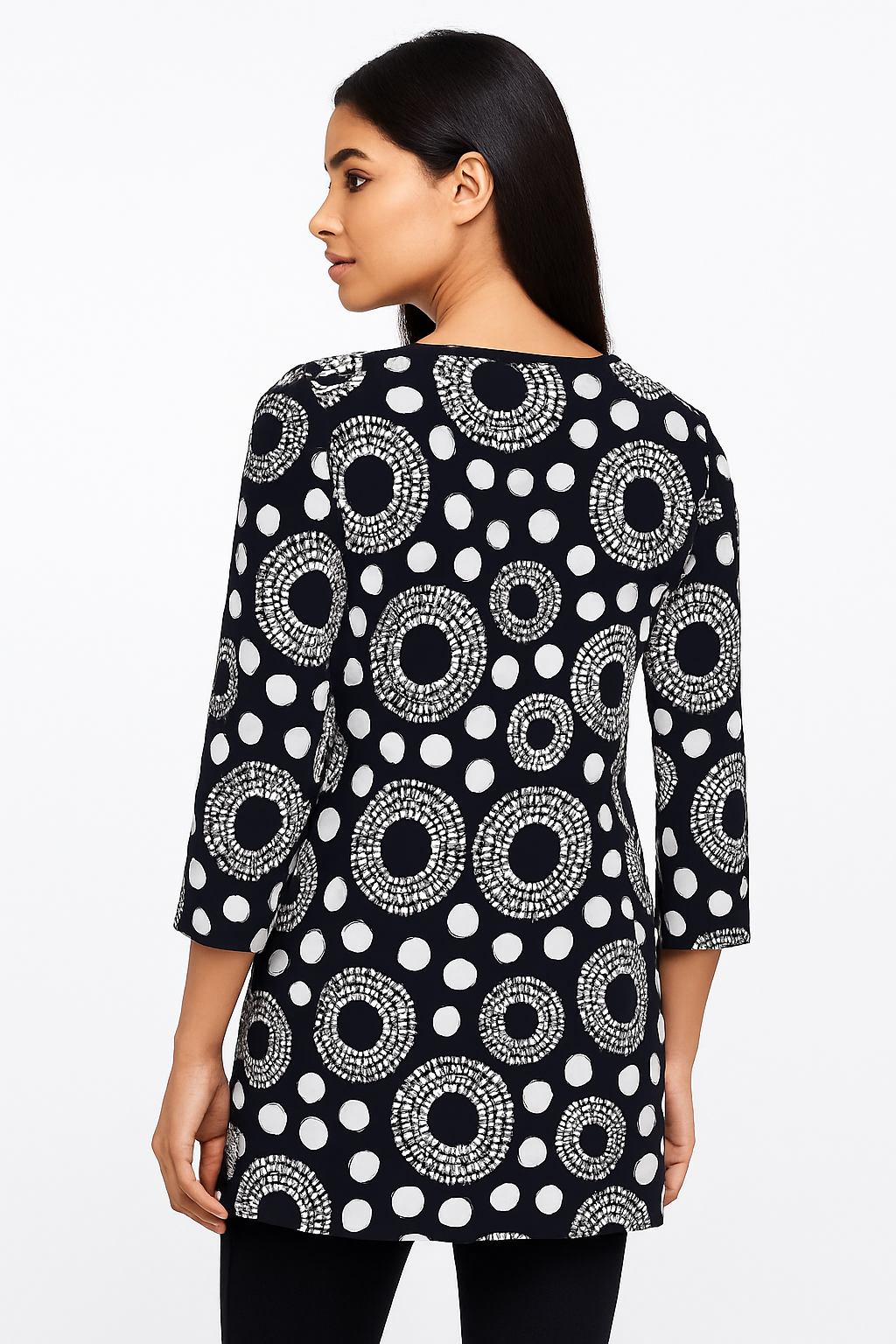 Black & White Circle Print Keyhole Tunic Top